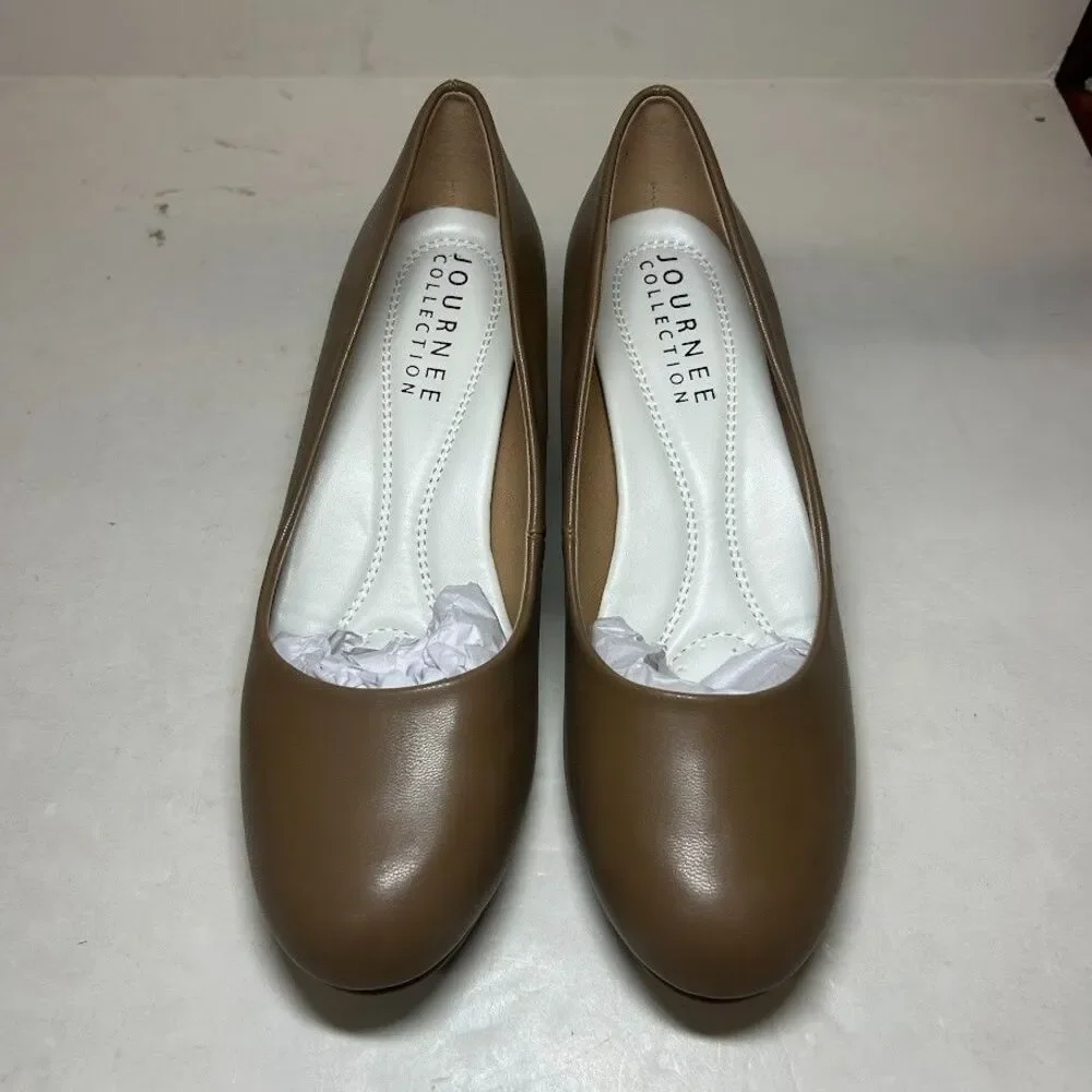 Journee Collection Womens 9 M Chestnut Faux Leather Luu Slip On Heels NIB PB7